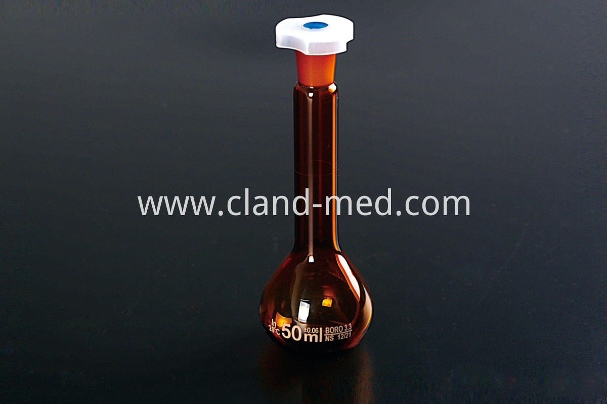 1622 Volumetric Flask with One Graduation Mark ,Amber Ground -in Glass Stopper OR Plastic Stopper